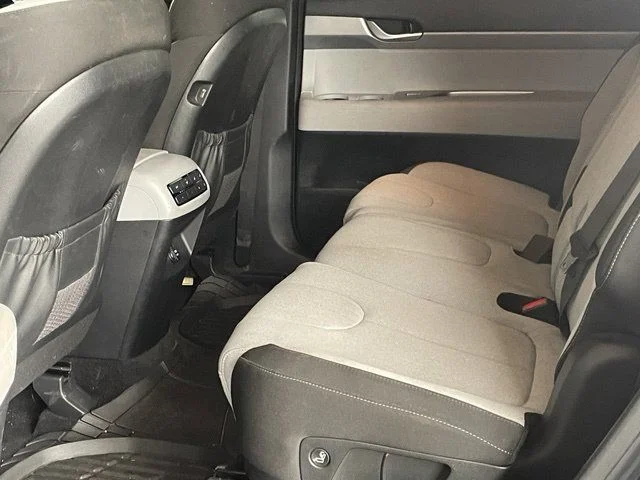 Used 2020 Steel Graphite Hyundai SE image 15