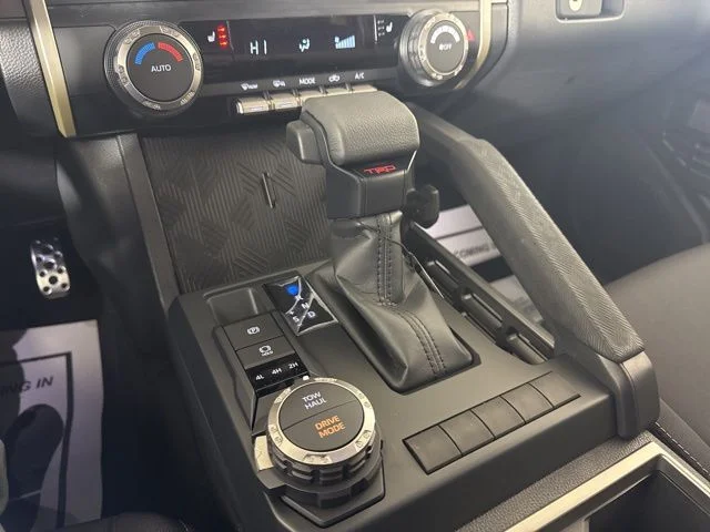 2026 Toyota Tacoma TRD Sport - Photo 17