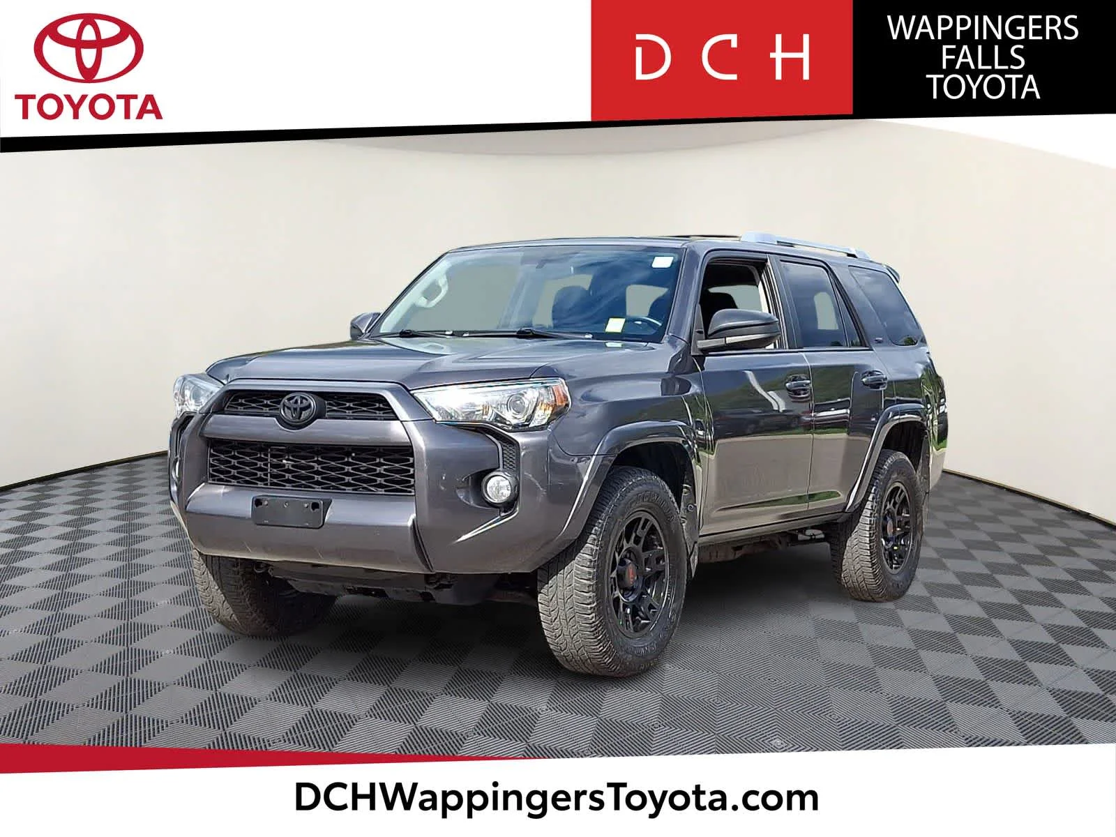 2018 Toyota 4Runner SR5 4x4 V6's photo
