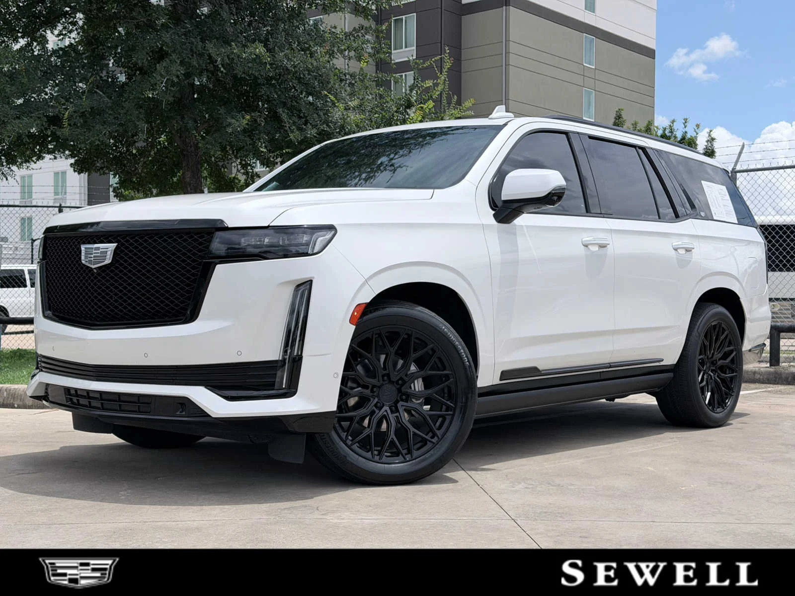 2022 Cadillac Escalade 4WD Sport Platinum's photo