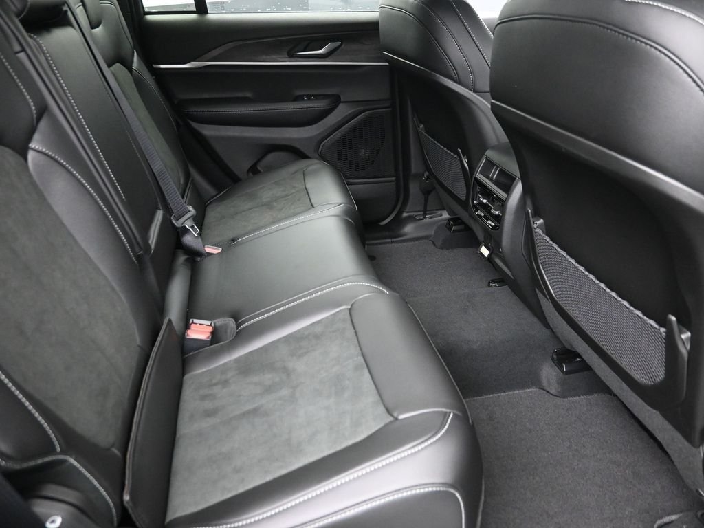 2026 Jeep Grand Cherokee Laredo - Photo 10