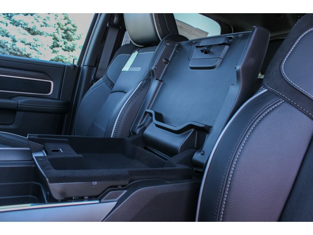 2025 RAM 2500 Laramie - Photo 12