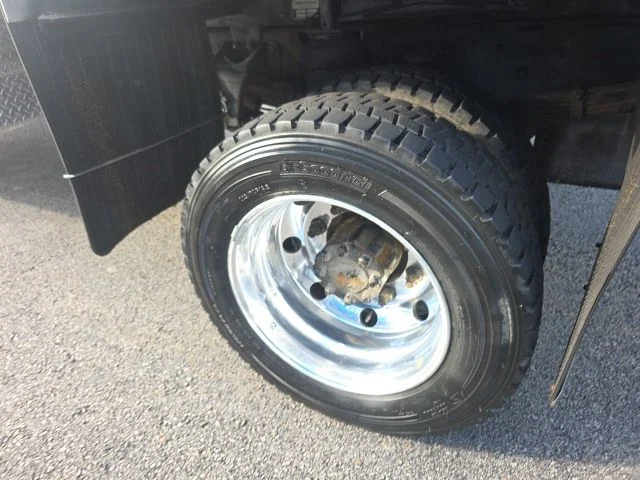 Used 2021 Silver Chevrolet Work Truck image 12