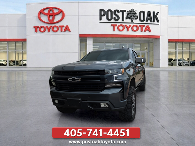 Used 2021 Gray Chevrolet RST image 1