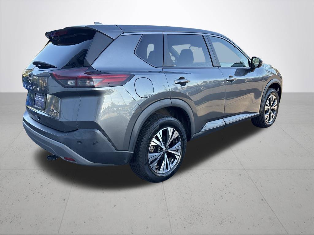 Used 2022 Gun Metallic Nissan SV image 6