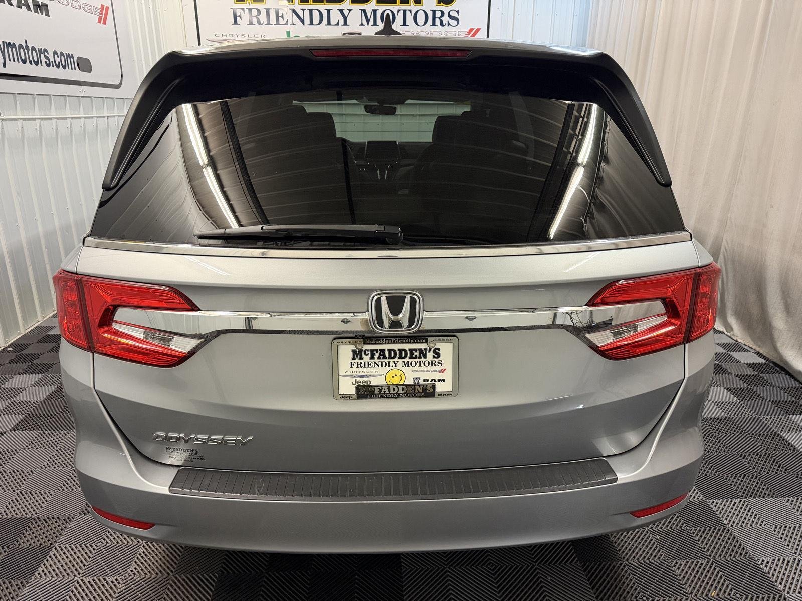 Used 2019  Honda EX-L image 4