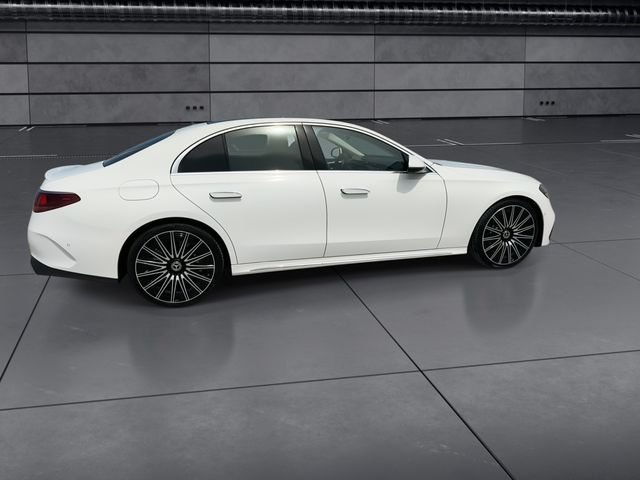 Used 2025 White Mercedes-Benz E 450 image 9