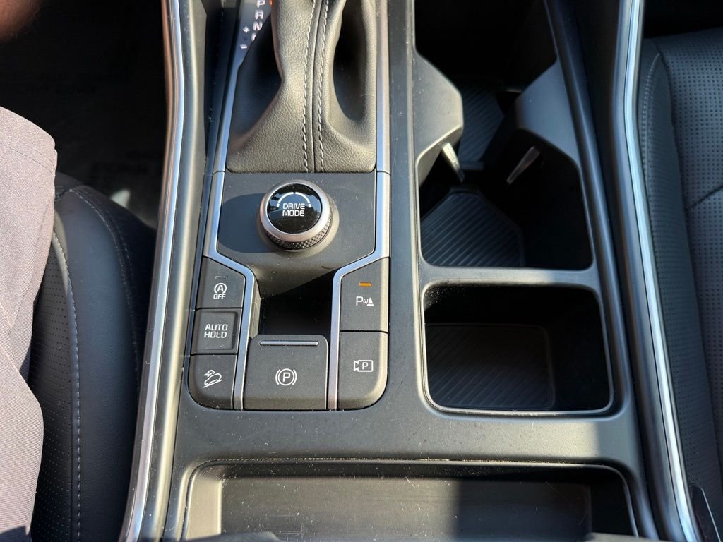 Used 2025 Gray Kia EX image 30