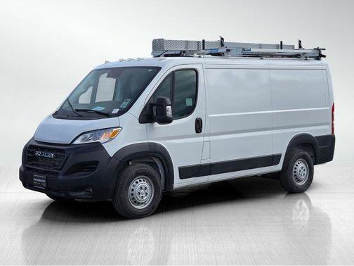 Used 2025 White Ram Base image 5