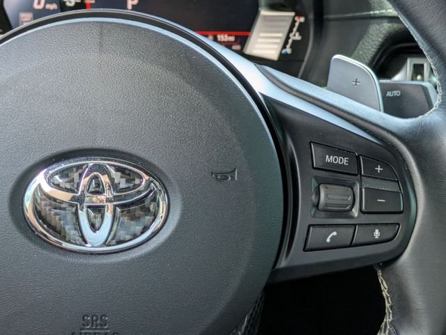 Used 2020 Blue Toyota 3.0 image 17