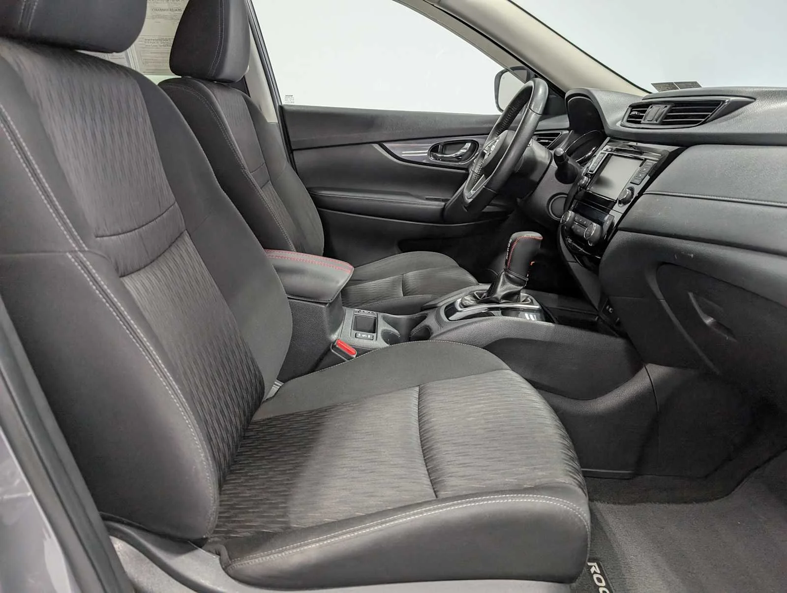 Used 2020 Gun Metallic Nissan SV image 39