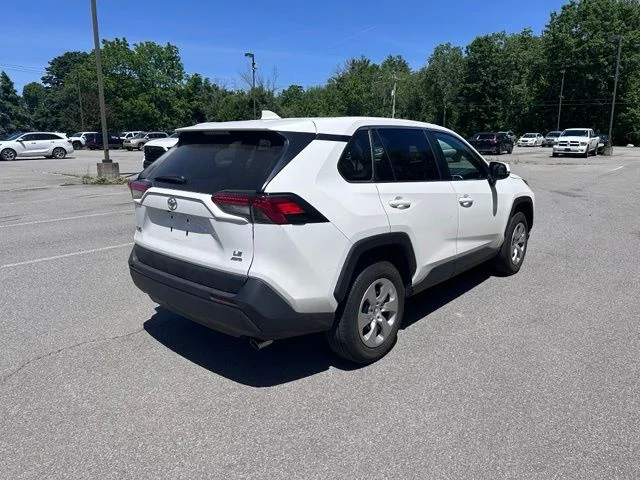 Used 2023 White Toyota LE image 3