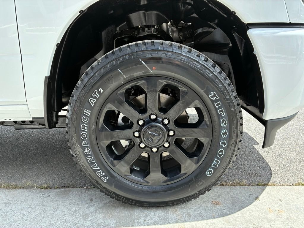 New 2026 Bright White Clear-Coat Exterior Paint RAM Laramie image 45