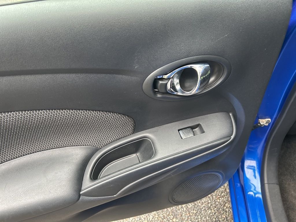 2016 Nissan Versa Sedan SV - Photo 25