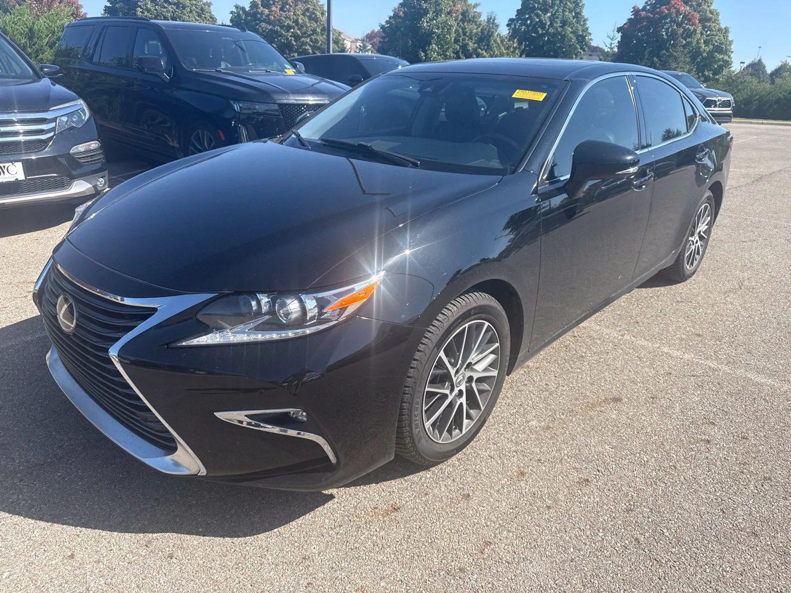 Used 2016 Black Lexus  image 1