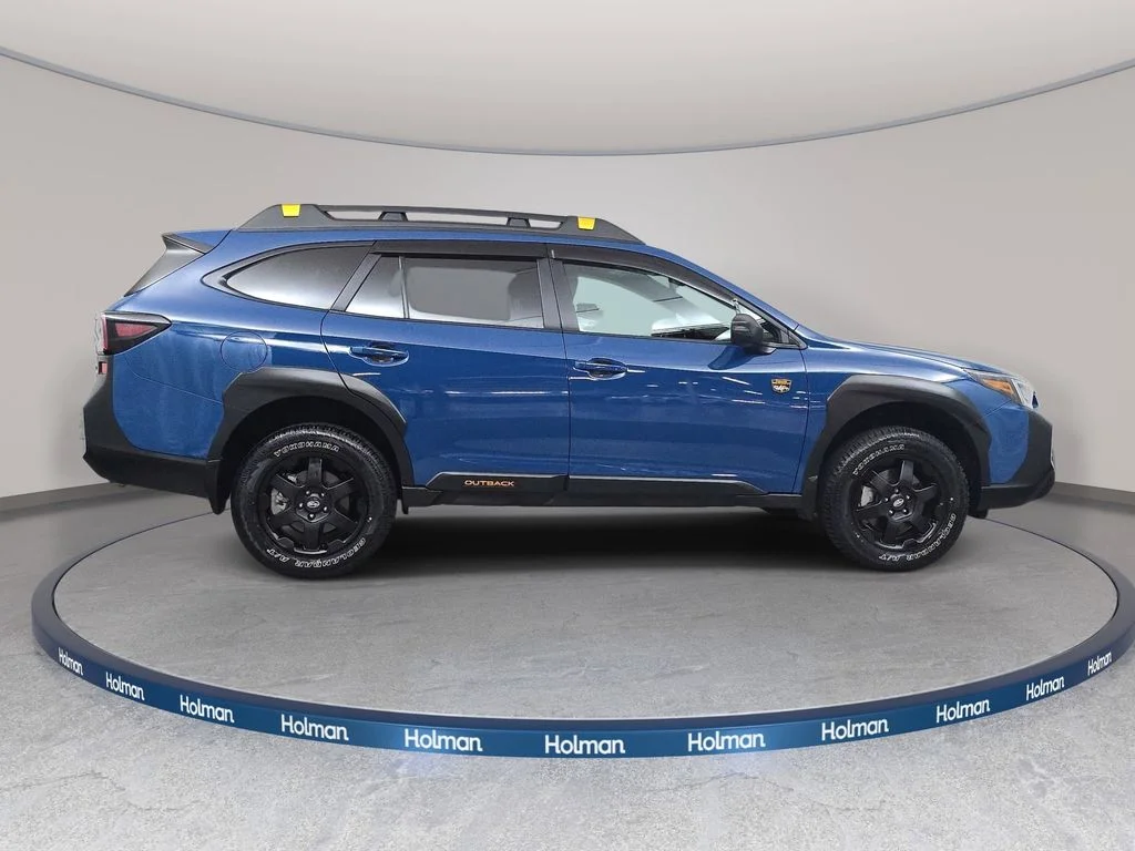 Used 2025 Blue Subaru Wilderness image 5