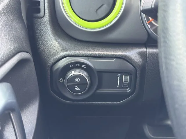 Used 2023 Gray Jeep Sport image 27
