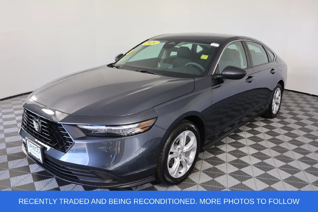 Used 2024 Meteorite Gray Metallic Honda LX image 4
