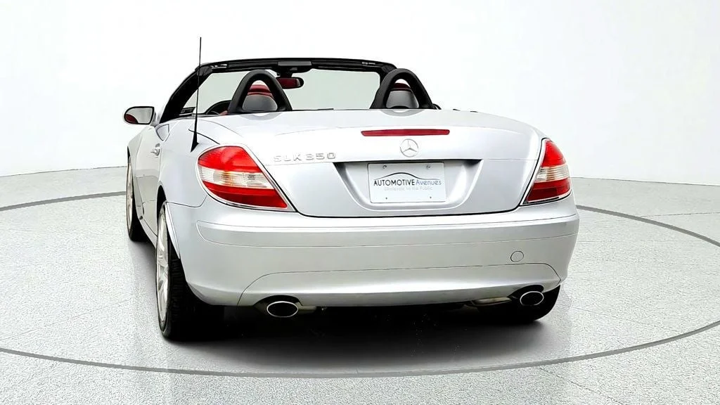 Used 2005 Iridium Silver Metallic Mercedes-Benz SLK350 Roadster 3.5L w/ Driver Adaptive Transmission & Wood Trim image 6