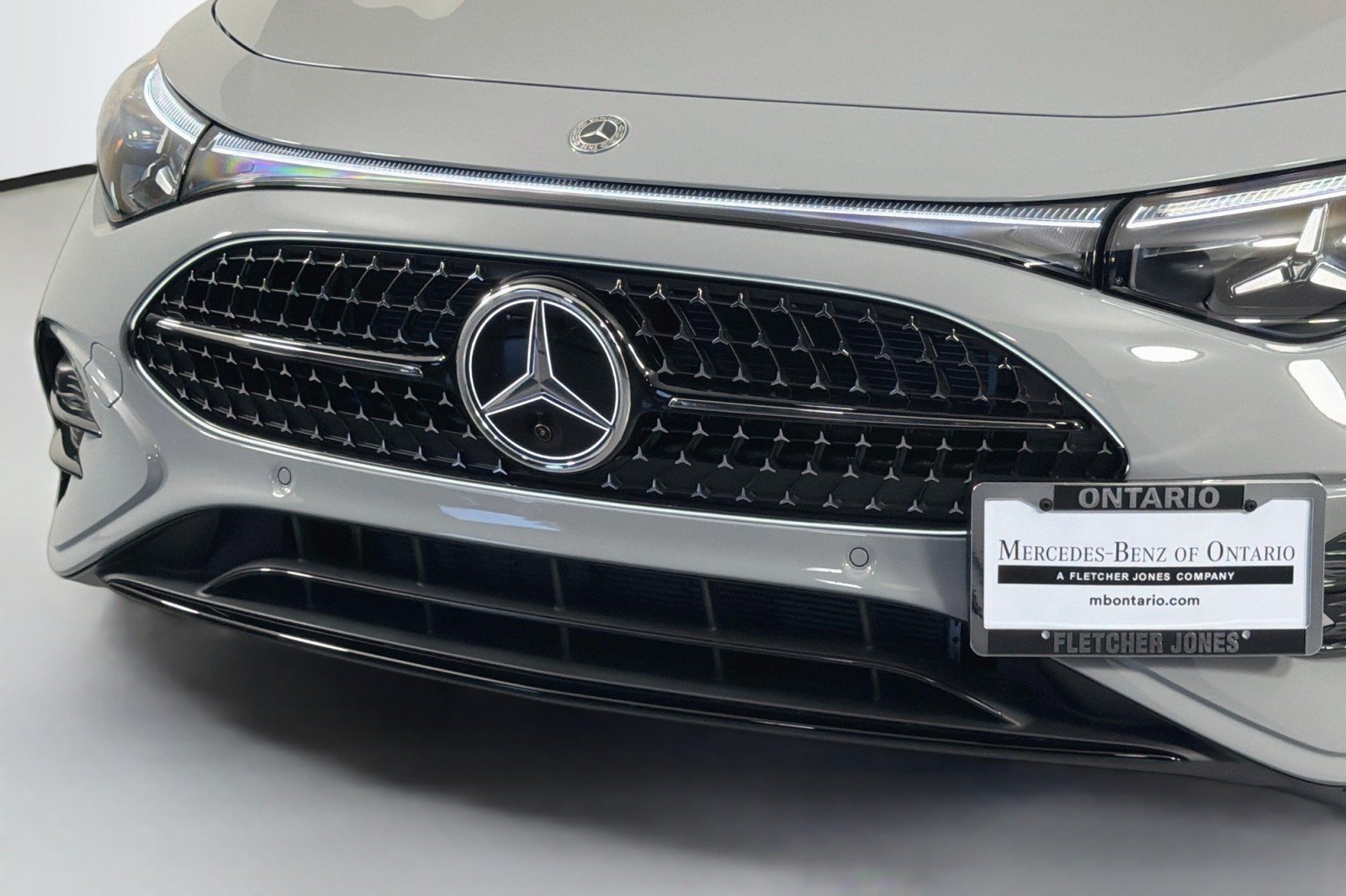 New 2027 MANUFAKTUR Alpine Grey Mercedes-Benz CLA 220 Hybrid image 12