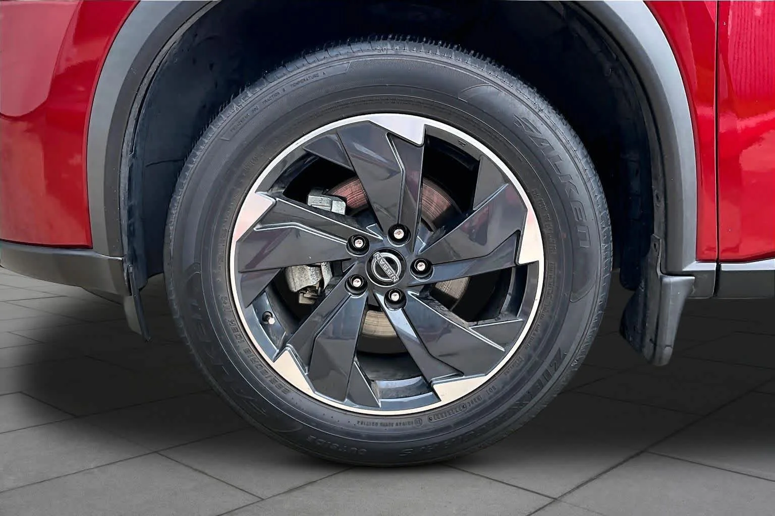 Used 2024 Scarlet Ember Tintcoat Nissan SV image 10