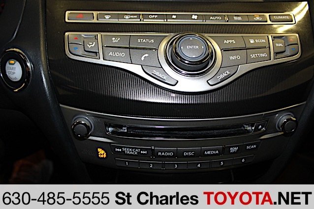 Used 2018 Black INFINITI 60 image 8