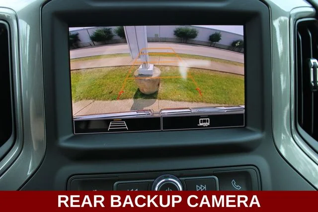 Used 2023 Silver GMC Pro image 3