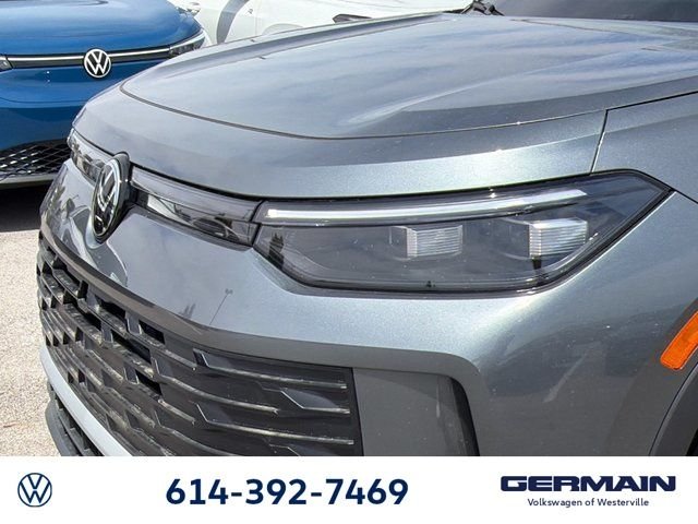 New 2026 Platinum Gray Metallic Volkswagen 2.0T SE image 13