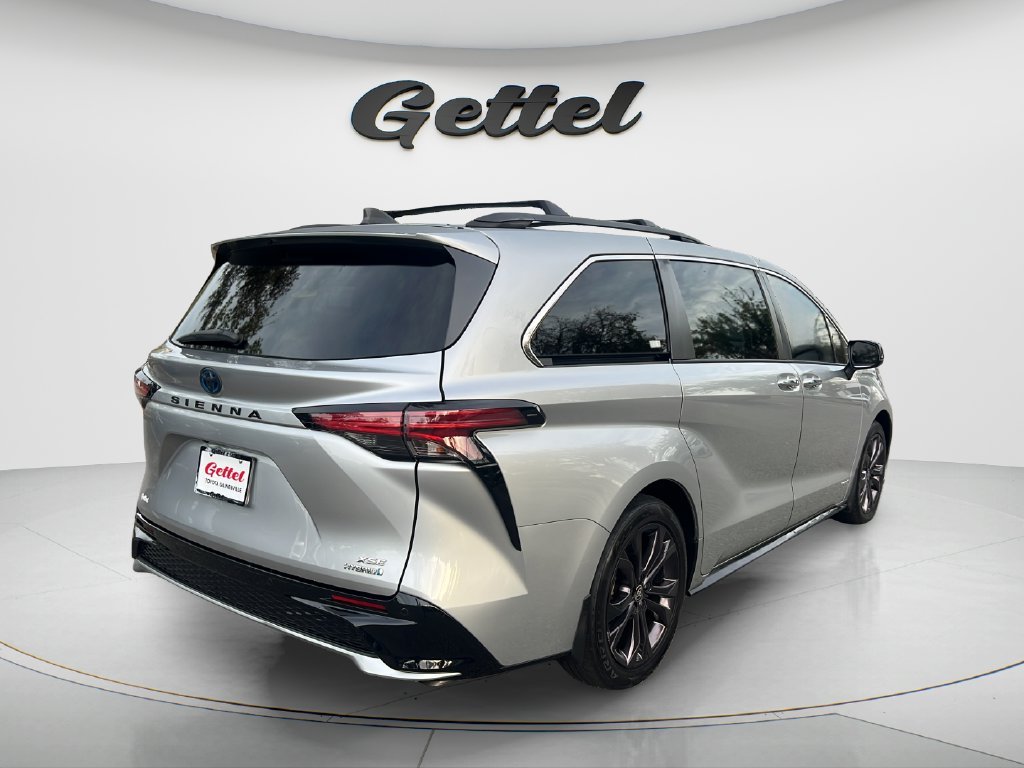 Used 2021 Silver Toyota XSE image 5