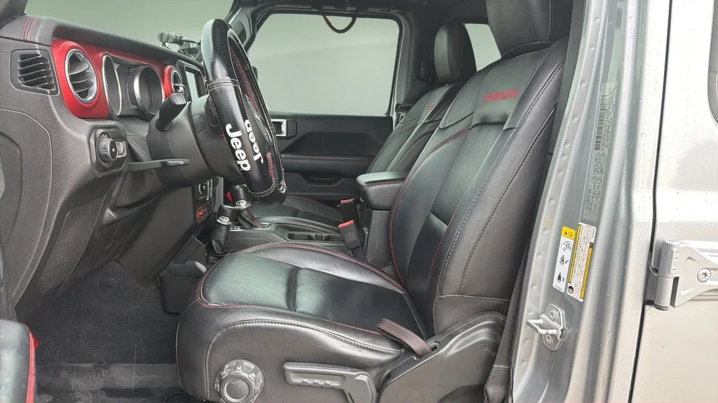 Used 2019 Billet Silver Jeep Unlimited Rubicon image 18