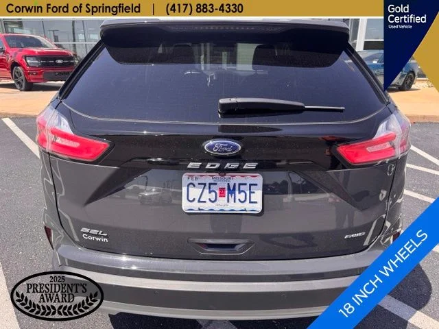 Used 2021 Lithium Gray Ford SEL image 9