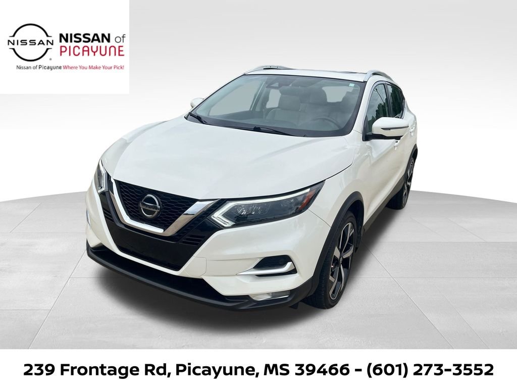 2022 Nissan Rogue Sport SL FWD's photo