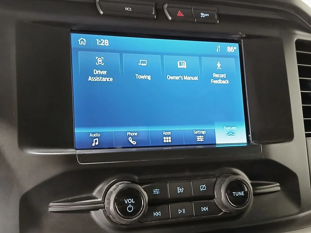 Used 2021 White Ford XL image 21