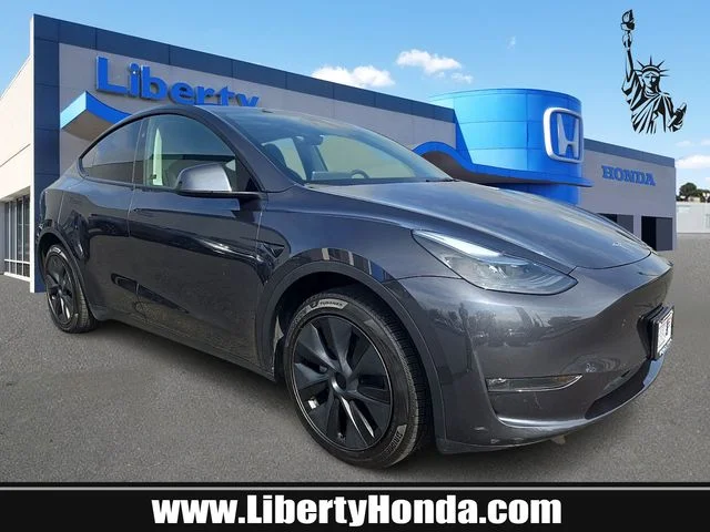 2025 Tesla Model Y Long Range