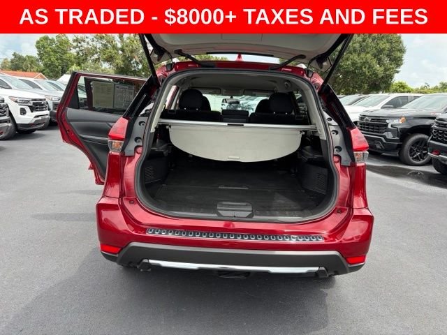 Used 2018 Red Nissan SV image 16