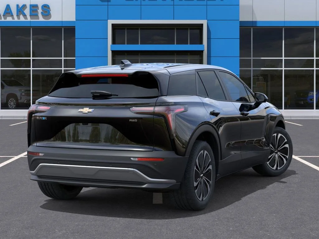 New 2026 Black Chevrolet LT image 4