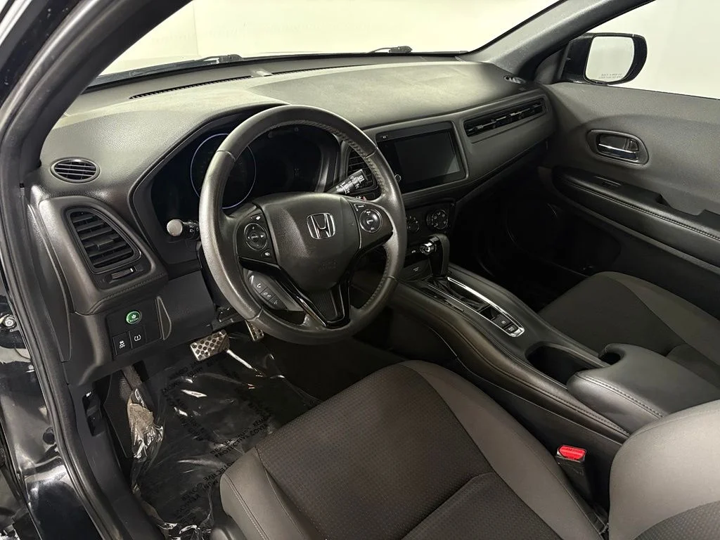 Used 2019 Crystal Black Pearl Honda Sport image 16