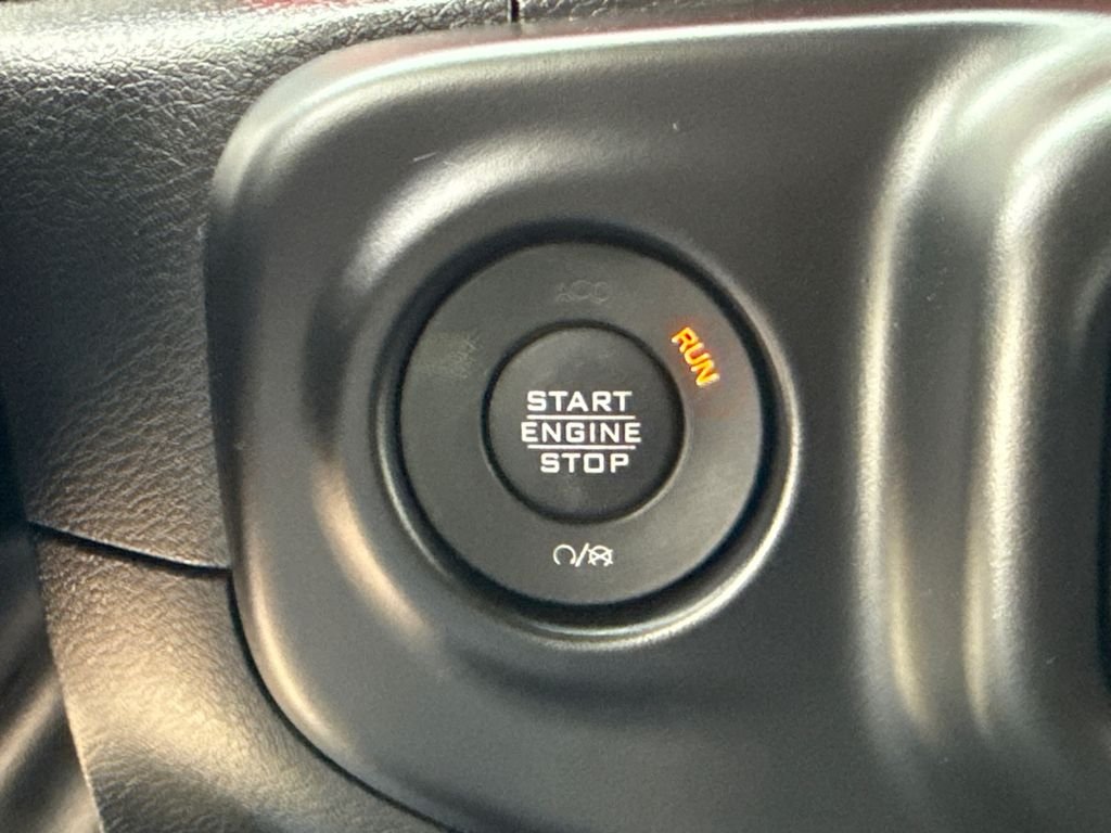 Used 2022 Black Jeep Unlimited Rubicon image 30