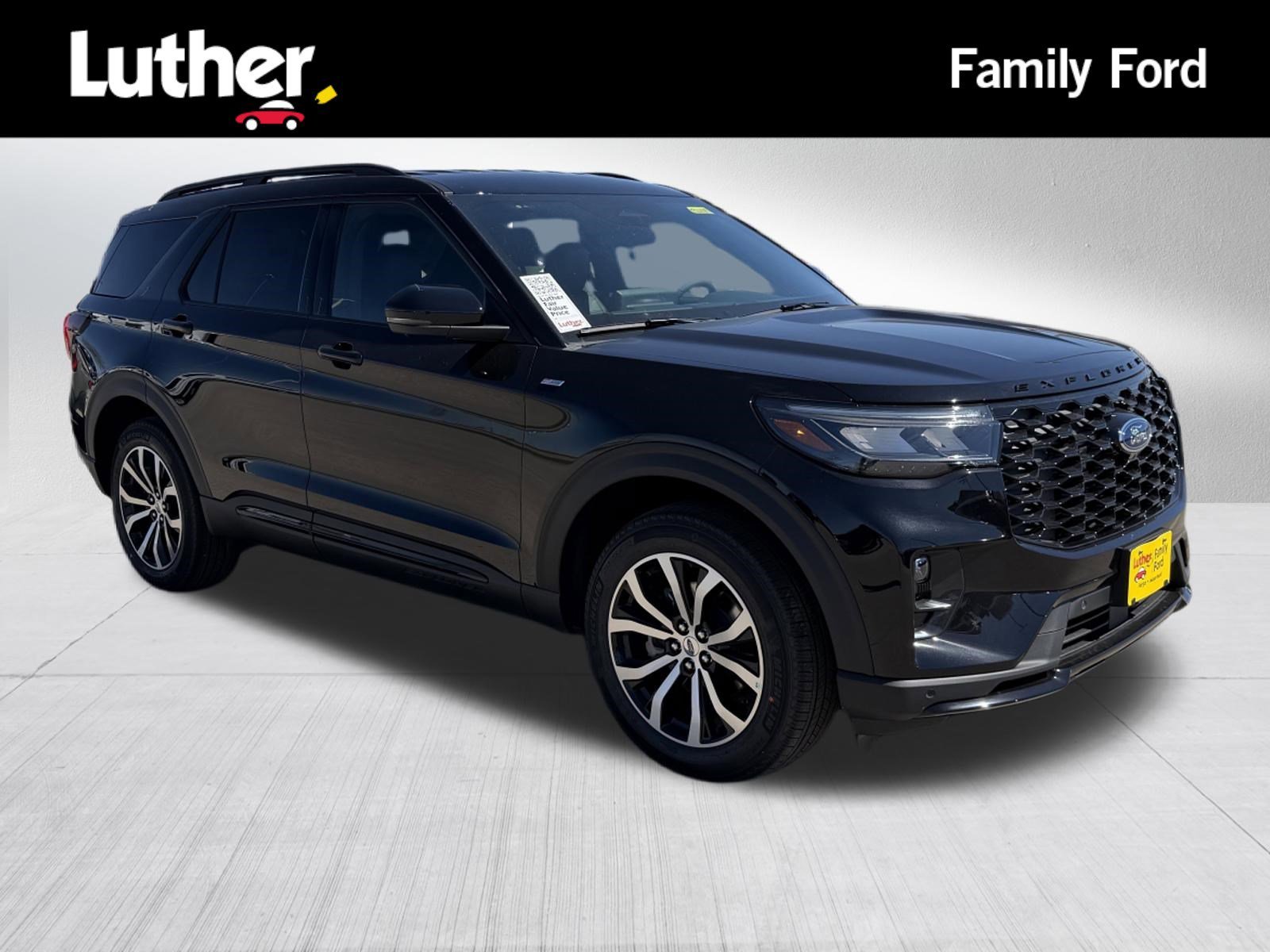2026 Ford Explorer ST-LINE 4WD's photo