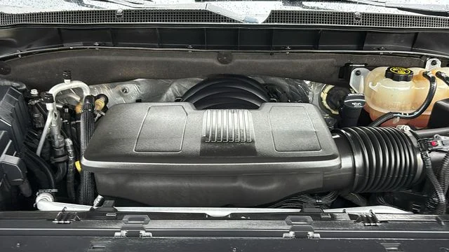 Used 2023 Gray Chevrolet Premier image 31