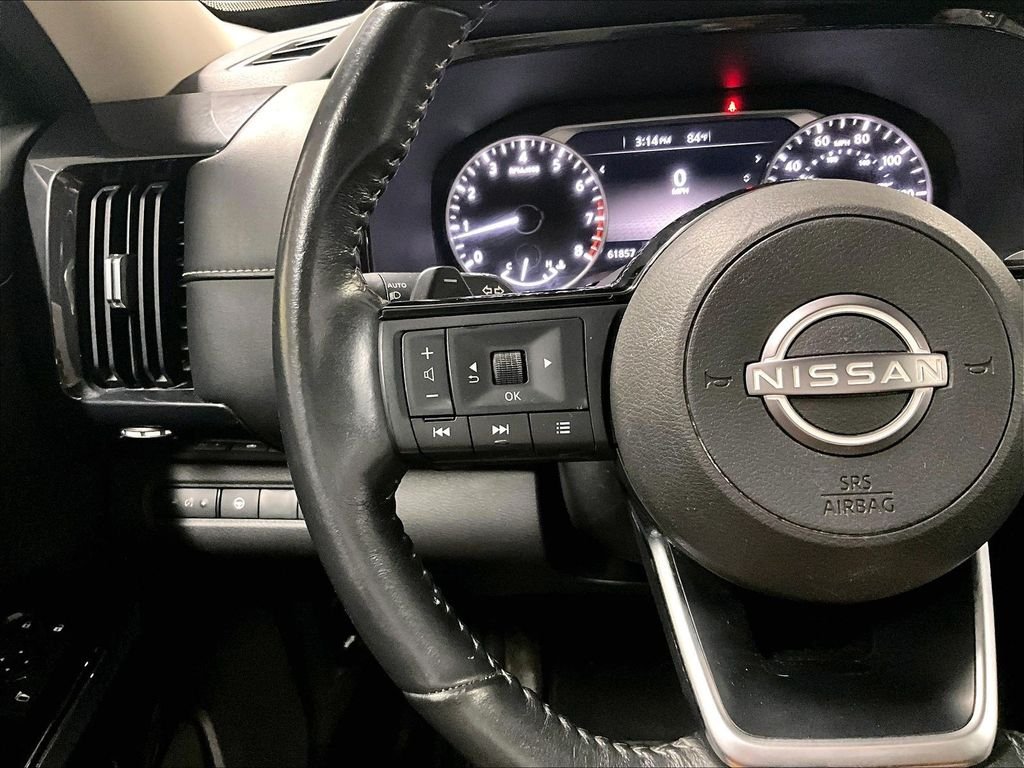 Used 2022 Red Nissan SV image 22