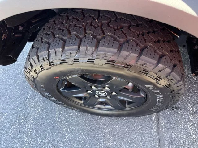 New 2025 Velocity Blue Metallic Ford Big Bend® image 19