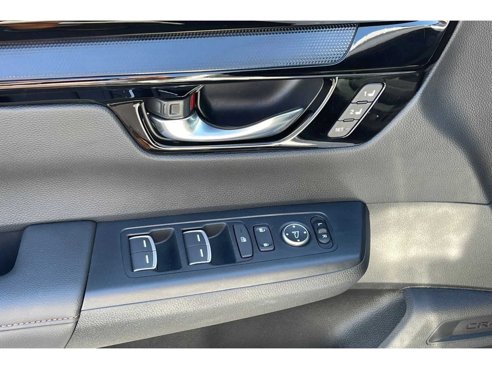 Used 2026 Platinum White Pearl Honda Sport Touring image 12