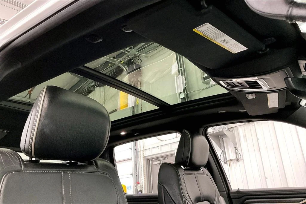 Used 2019 White Ram Limited image 28