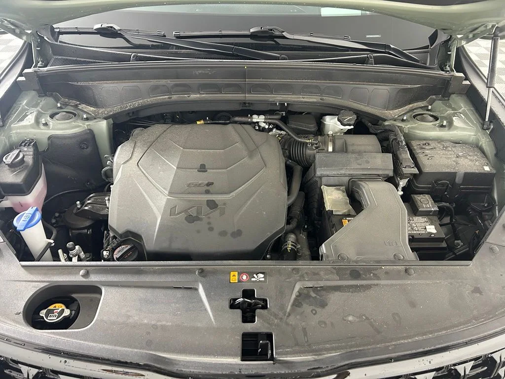Certified Used 2025 Green Kia SX-Prestige X-Line image 24
