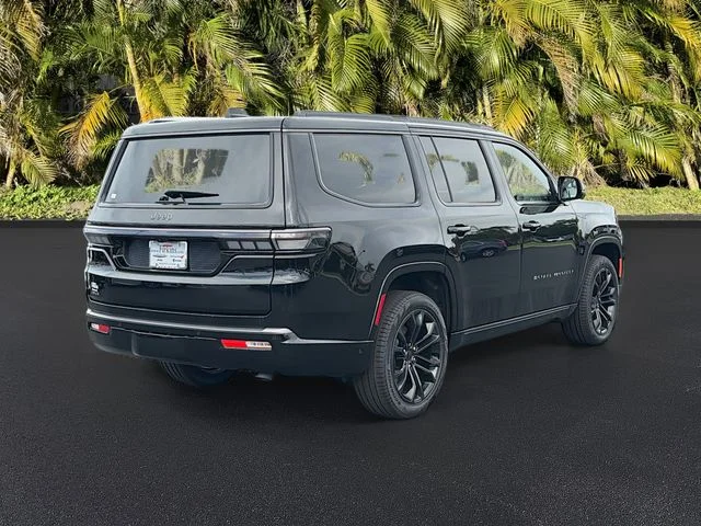 New 2026 High Gloss Black Exterior Paint Jeep Summit Obsidian image 5