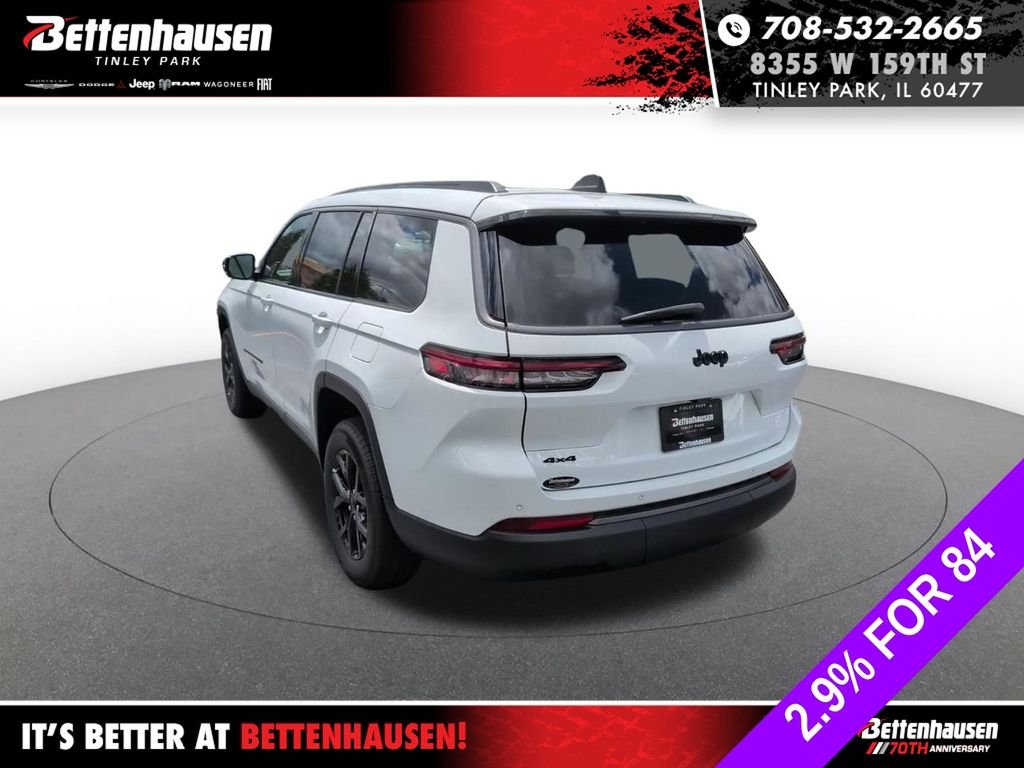 New 2026 Bright White Clear-Coat Exterior Paint Jeep Altitude image 8