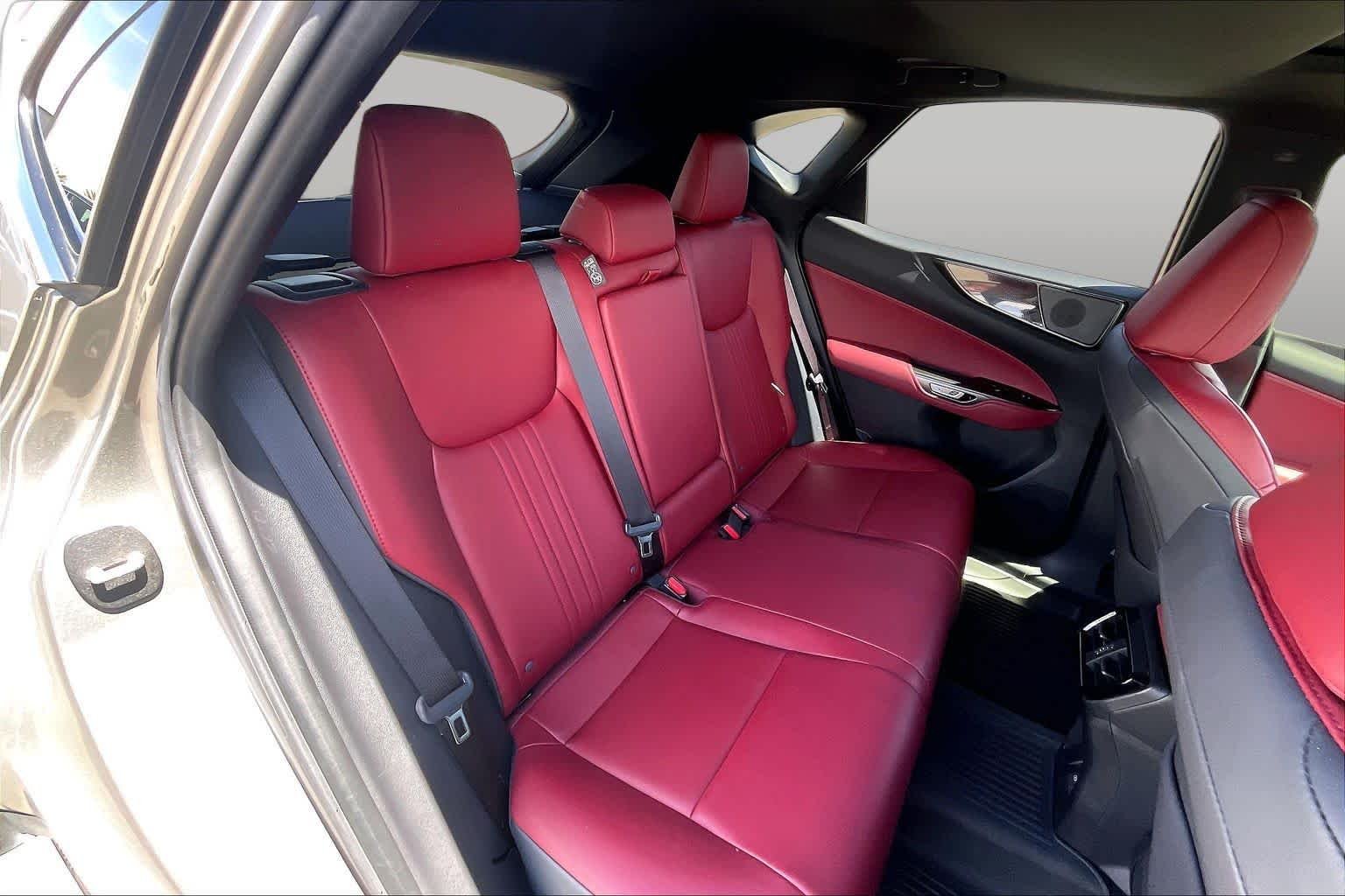 Used 2024 Atomic Silver Lexus  image 19