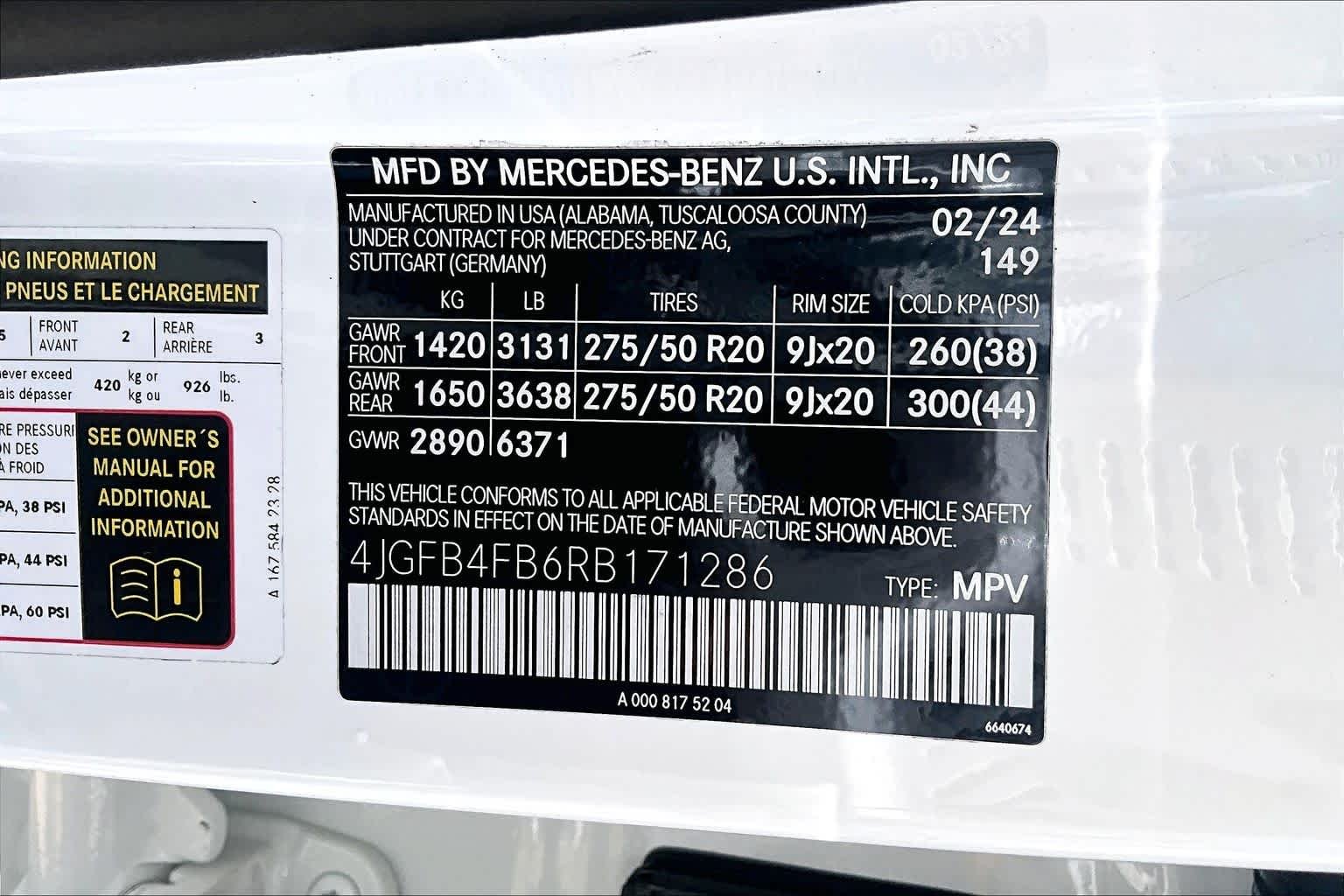 Used 2024 Polar White Mercedes-Benz GLE 350 image 37