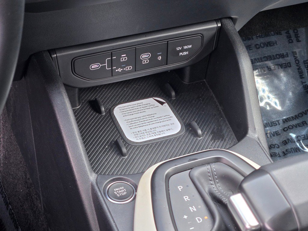 2025 Kia K4 GT-Line - Photo 28